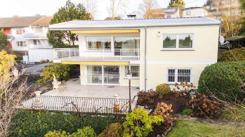 Blick auf das Wohnhaus - 4 Zimmer Einfamilienhaus in Hümmerich