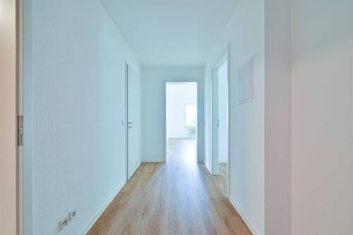 Flur 2-2 - Etagenwohnung mit 64,00 m&sup2; in Chemnitz zur Miete