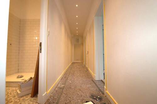 Flur - 4 Zimmer Etagenwohnung in Hamburg Winterhude
