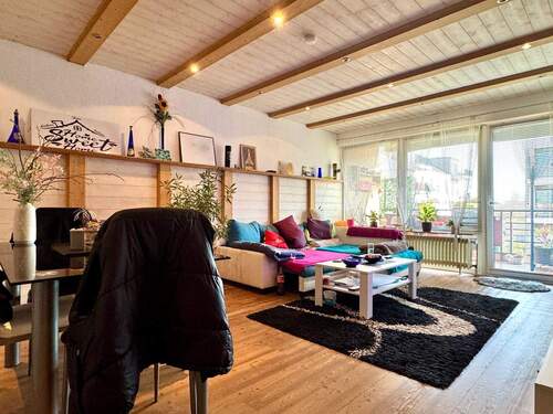 Wohnzimmer - 4 Zimmer Etagenwohnung in Wunstorf