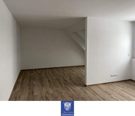 Wohnen - Etagenwohnung mit 52,10 m&sup2; in Arnsdorf zur Miete