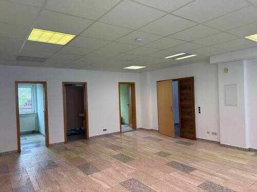 Großes Büro - 