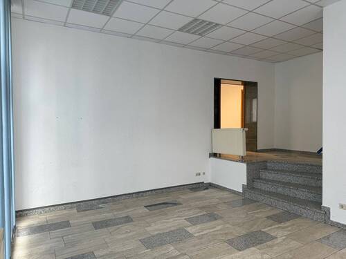 Empfang - 4 Zimmer Büro in Limburg