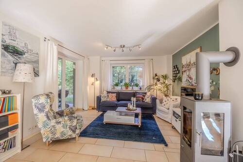 Das Wohnzimmer.jpg - Einfamilienhaus mit 174,00 m&sup2; in Hamburg zum Kaufen