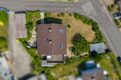 Aufnahme aus der Vogelperspektive - Einfamilienhaus mit 168,00 m² in Marburg zum Kaufen