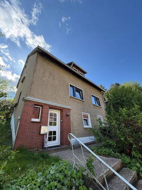 Eingangsbereich - 7 Zimmer Mehrfamilienhaus, Wohnhaus zum Kaufen in Porta Westfalica