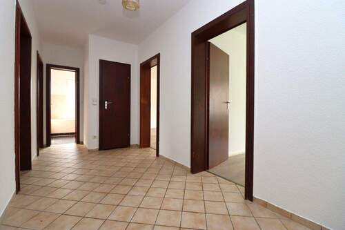 Flur - Etagenwohnung mit 84,00 m&sup2; in Henstedt-Ulzburg zum Kaufen