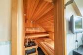 Sauna im Wellnessbad OG - 