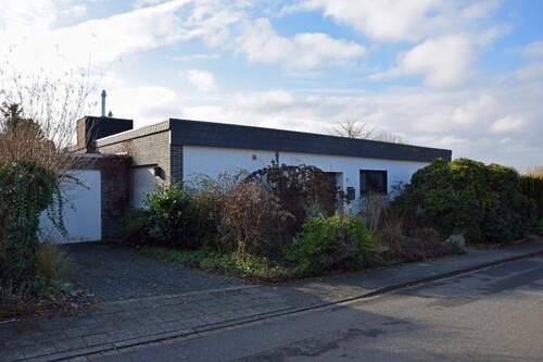 Frontansicht - 4 Zimmer Einfamilienhaus zum Kaufen in Nettetal