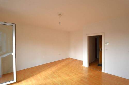 Wohnung 2 Zimmer 1 - 
