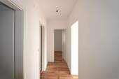 Gewerbe 1 Flur - 