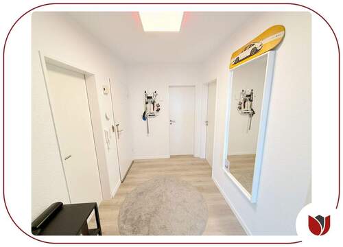 Geräumige Diele - 2 Zimmer Etagenwohnung in Leichlingen