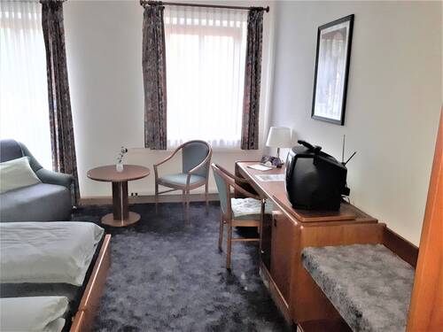 Zimmer (2) - 