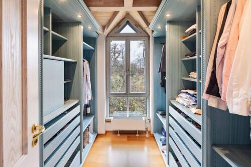 Ankleide im Elternschlafzimmer - 