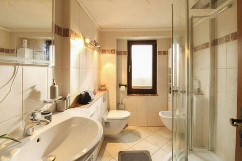 Bad - Einfamilienhaus mit 230,00 m&sup2; in Alfeld (Leine) zum Kaufen