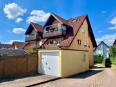 Außenansicht - Geräumige Maisonette-Wohnung mit Balkon!