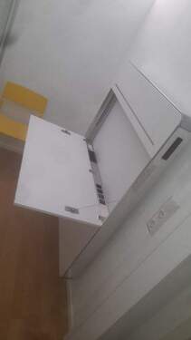 Moderner Sekretär zum Arbeiten kann gestellt werden - Büro in Freiburg im Breisgau