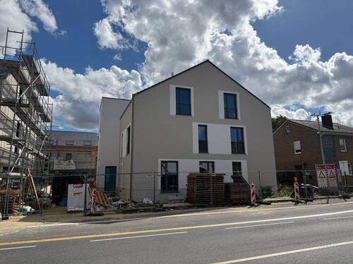 Ausschnitt MFH-2 Strassenseite - . 2 Zimmer . ca. 63 m² . Wohnen im Rodehof . NEUBAU . barrierefreier Zugang .