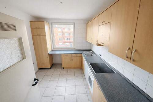 Wohnküche - Zentrale 4-Zimmer-Wohnung ca. 92 m² mit Einbauküche - Innenstadt Gelsenkirchen