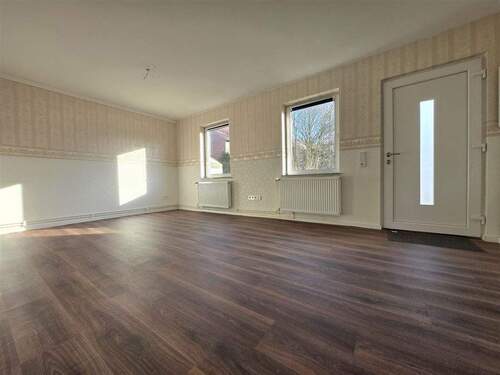 Wohnzimmer (2. Eingang) - 