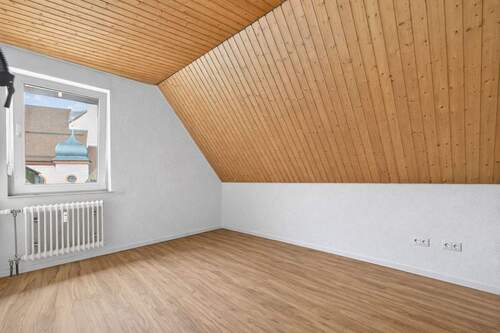 Schlafzimmer - 3 Zimmer Etagenwohnung in Ettlingen