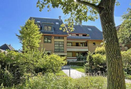 Strassenansicht - 2 Zimmer Etagenwohnung zum Kaufen in Hamburg