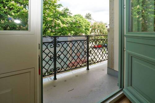 Straßenbalkon - 