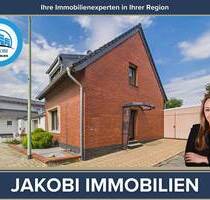 Gepflegtes Einfamilienhaus mit Garage in familienfreundlicher Lage von Merzenich-Girbelsrath.