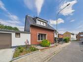 Straßenansicht - 4 Zimmer Einfamilienhaus zum Kaufen in Merzenich