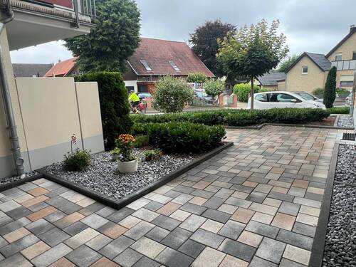 Begrünte Anlage - 