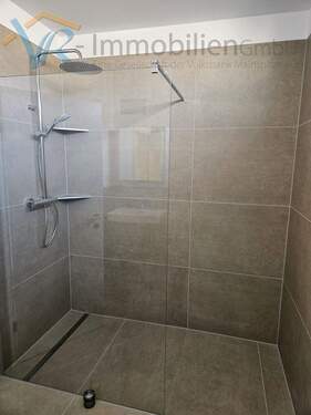 Bad 1 - Etagenwohnung mit 107,00 m&sup2; in Ginsheim-Gustavsburg zur Miete