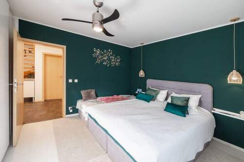 Elternschlafzimmer EG - 