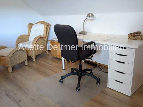 Arbeitsplatz - 2 Zimmer Etagenwohnung zur Miete in Alfeld (Leine)