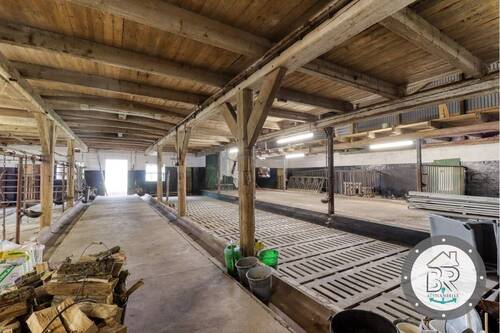 Stall 1 angeschlossen an das Zuhause - 