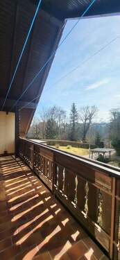 Überdachter Balkon im OG - 