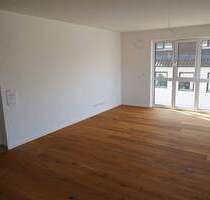 Sonnige 2-Zimmer-Wohnung mit großem Balkon + 2 Stellplätzen - Straubing Alburg