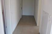 Flur.JPG - Etagenwohnung mit 79,00 m&sup2; in Straubing zur Miete