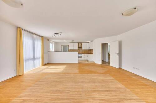 Wohn-Essbereich - 5 Zimmer Reihenendhaus in Hochspeyer