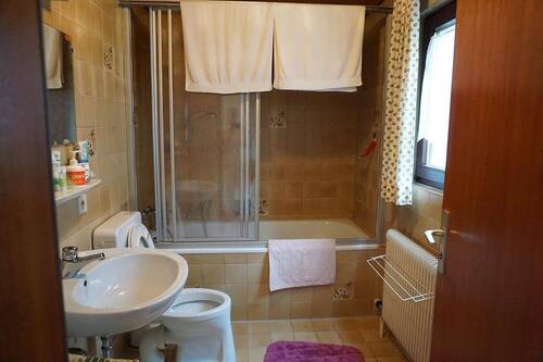 Badezimmer UG - 