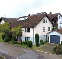 Einfamilienhaus mit Einliegerwohnung in Dietersweiler. - Freudenstadt