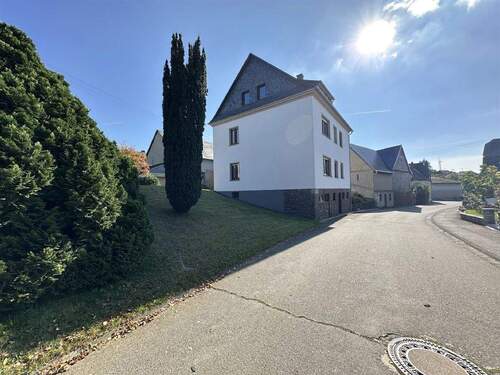 Bild3 - 8 Zimmer Einfamilienhaus in Dommershausen-Sabershausen