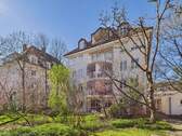 Rückgebäude - Ruhig gelegenes, vermietetes Apartment in Nymphenburg mit Balkon und Tiefgarage
