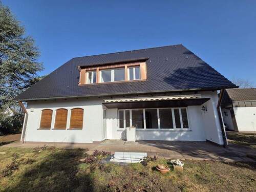 Objektansicht - Einfamilienhaus mit 170,00 m&sup2; in Nürnberg zur Miete