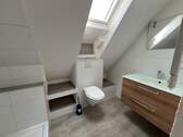 Bad Dachgeschoss .jpg - 7 Zimmer Einfamilienhaus in Bad Krozingen