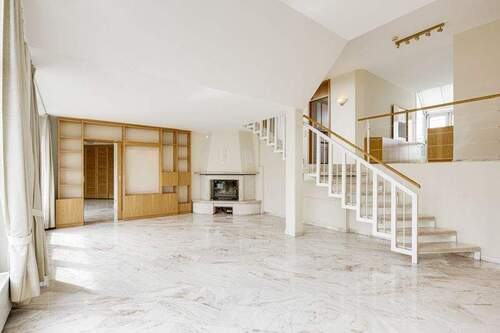 Wohnbereich - 5 Zimmer Etagenwohnung zum Kaufen in München