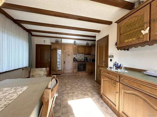 Küche_Essen EG - 5 Zimmer Einfamilienhaus in Weitersburg