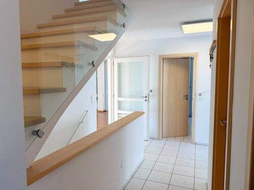 Flur Starnberg - 4 Zimmer Doppelhaushälfte in Starnberg