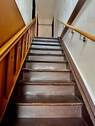 Die Treppe zum Obergeschoss - 