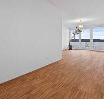 2-Zimmer-Wohnung mit Einbauküche & Tiefgaragenstellplatz - zentrale Lage in Karlsruhe-Oststadt - Karlsruhe / Oststadt