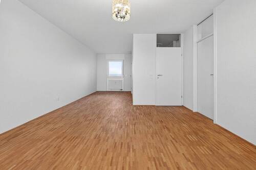 Wohn-und Essbereich - 2 Zimmer Etagenwohnung in Karlsruhe / Oststadt